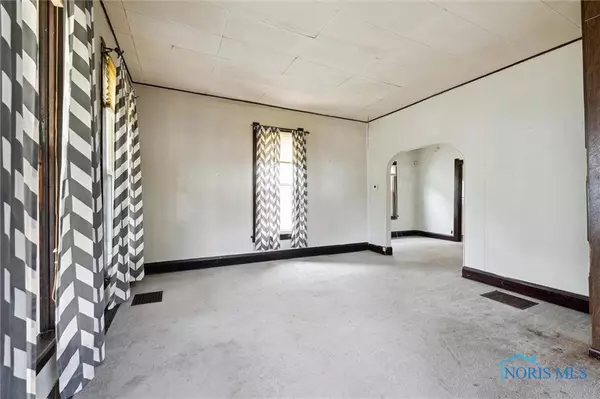 Toledo, OH 43605,845 Rogers ST