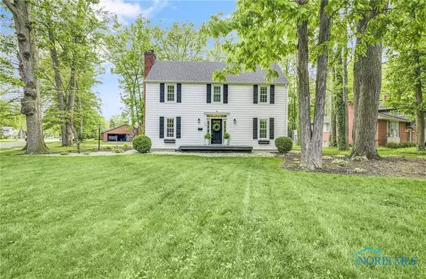 524 Sutton PL, Findlay, OH 45840