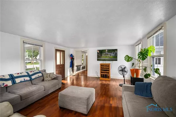 Waterville, OH 43566,131 N River RD