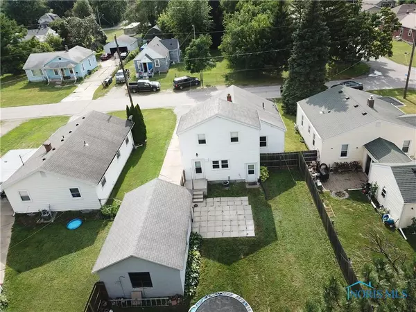 Oregon, OH 43616,1047 Mambrino RD