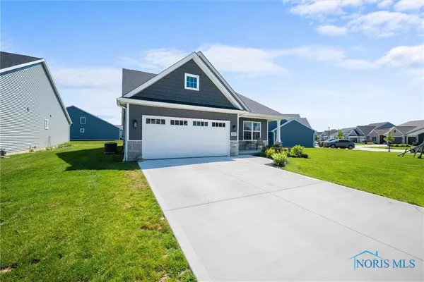 Monclova, OH 43542,8410 Long Shore DR