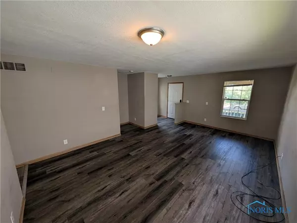 Toledo, OH 43620,2252 Vermont AVE