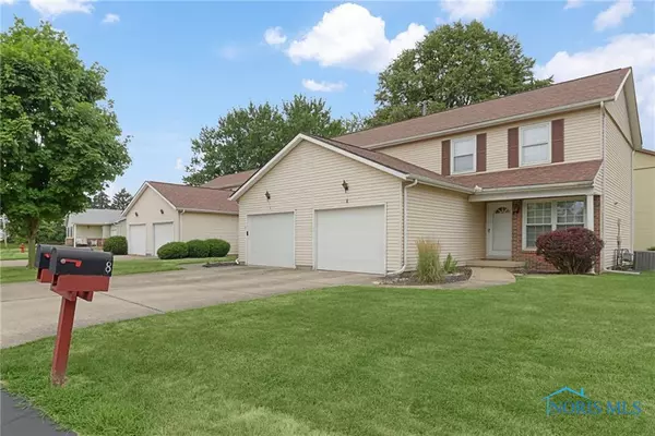 7 Augusta DR, Bowling Green, OH 43402