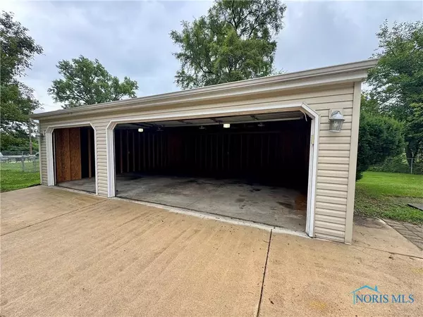 Toledo, OH 43615,5609 Camberley DR