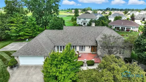 629 Hickory CT, Bowling Green, OH 43402