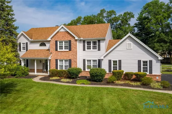 5024 Hunters Green DR,  Toledo,  OH 43623