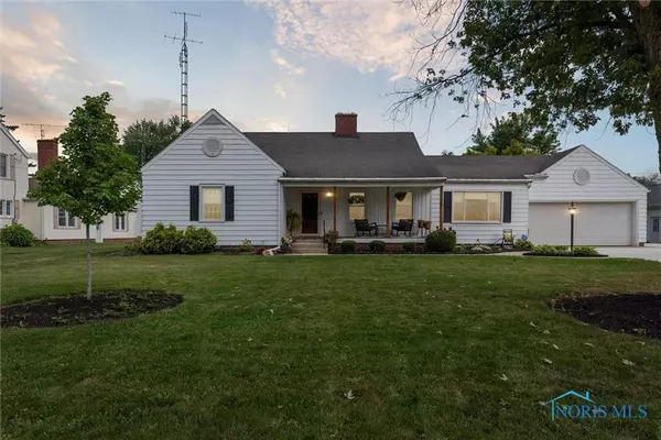 108 W Lugbill RD, Archbold, OH
