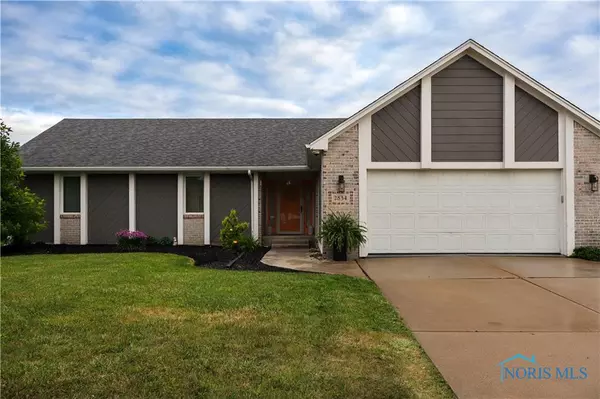 2834 Hartley ST,  Oregon,  OH 43616