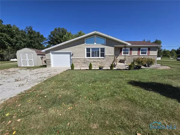 24653 Watson RD, Defiance, OH 43512