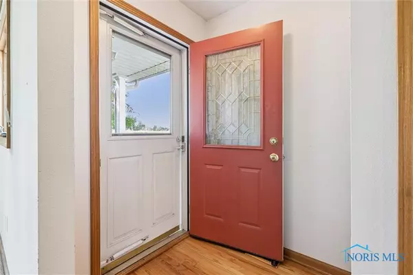 Oregon, OH 43616,853 S Lallendorf RD