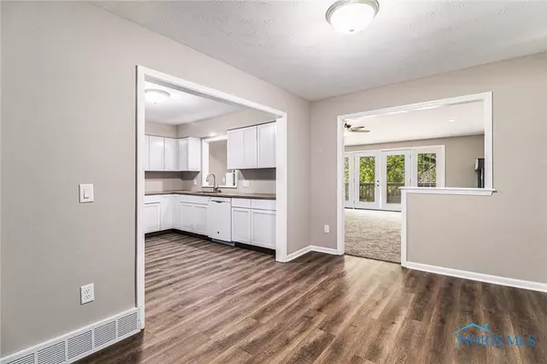 Toledo, OH 43607,4303 N Terrace View