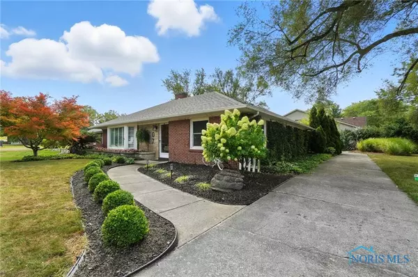 Bowling Green, OH 43402,707 W Poe RD