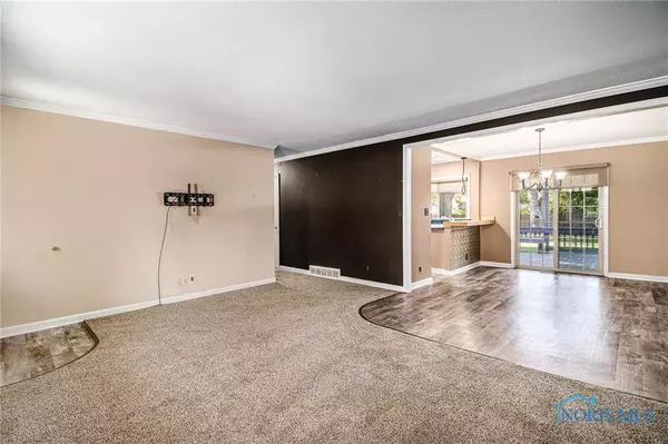 Sylvania, OH 43560,6053 Gregory DR