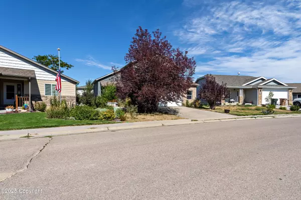 Gillette, WY 82718,704 Sako Dr