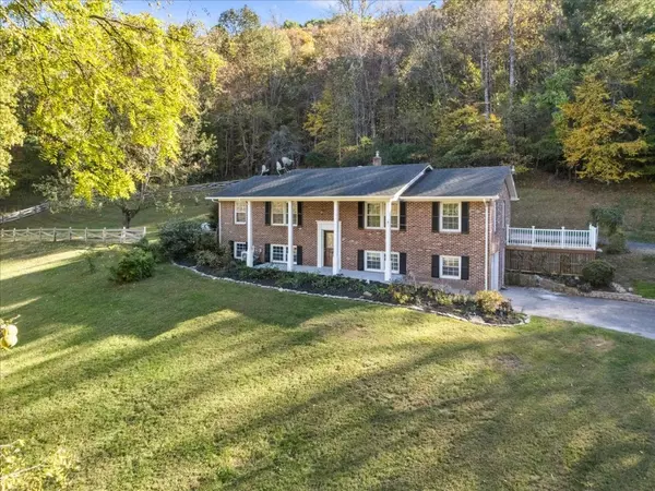 Radford, VA 24141,5661 Owens Road