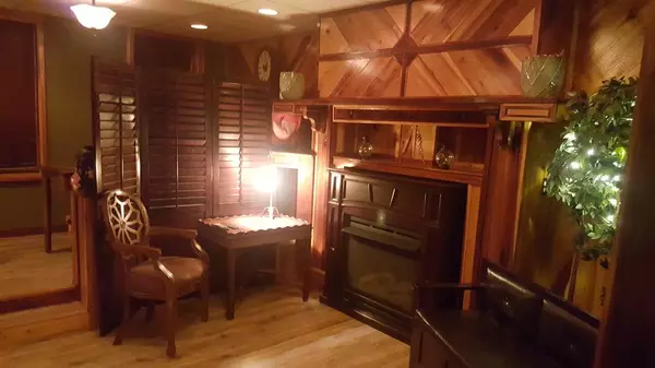 Independence, VA 24348,203 Independence Ave.