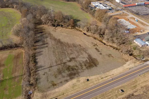 Martin, TN 38237,0 Lindell St