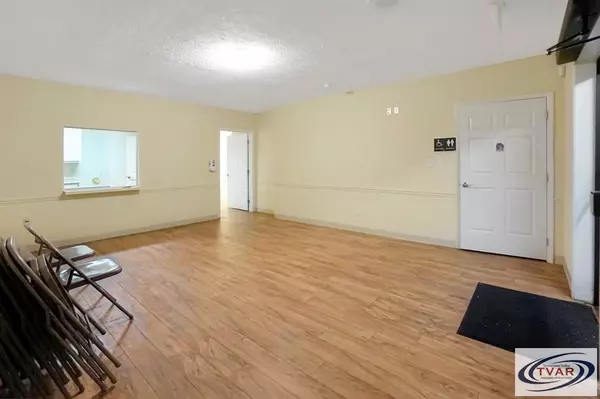 Dover, TN 37058,1225 Spring Street