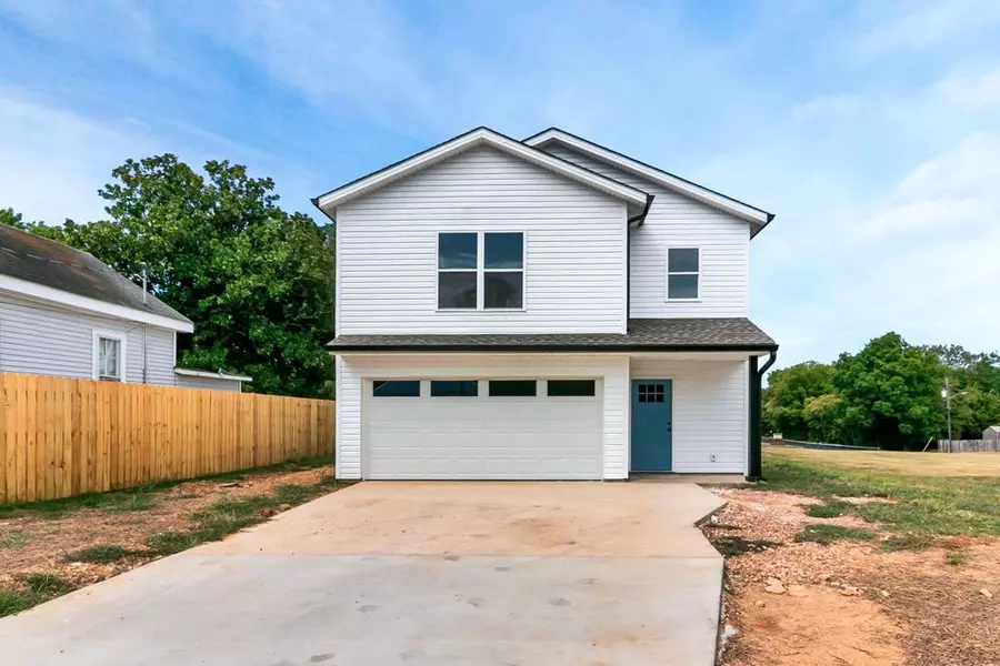 504 S Market St, Paris, TN 38242