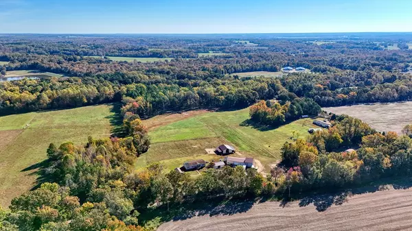 Paris, TN 38242,0 Briarpatch Lake Rd