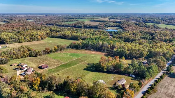 Paris, TN 38242,0 Briarpatch Lake Rd