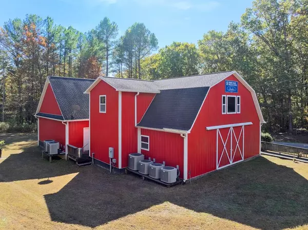 Huntingdon, TN 38344,215 Baker Rd