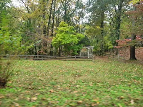 Paris, TN 38242,00 Alexander