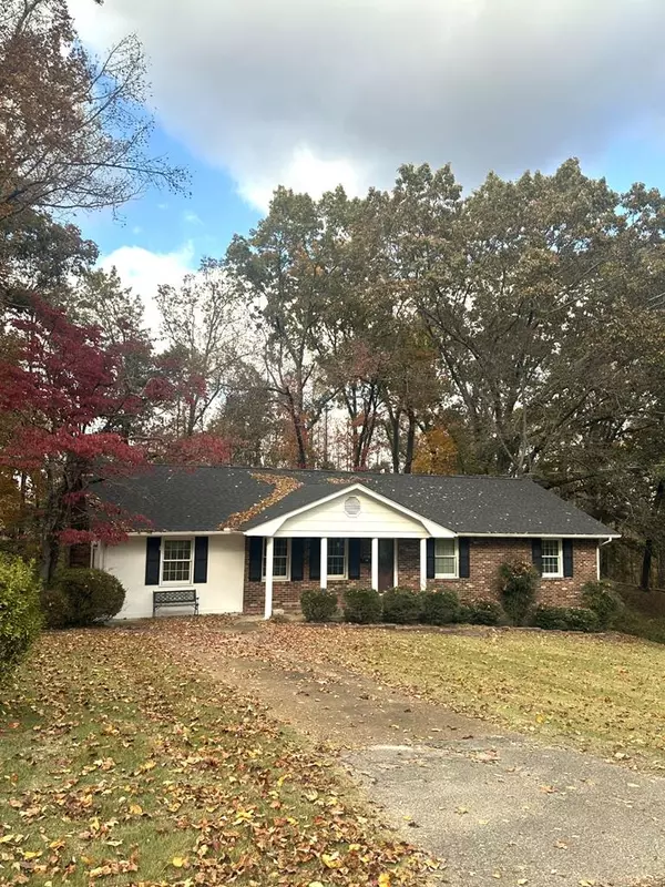 Paris, TN 38242,315 Highwood Circle