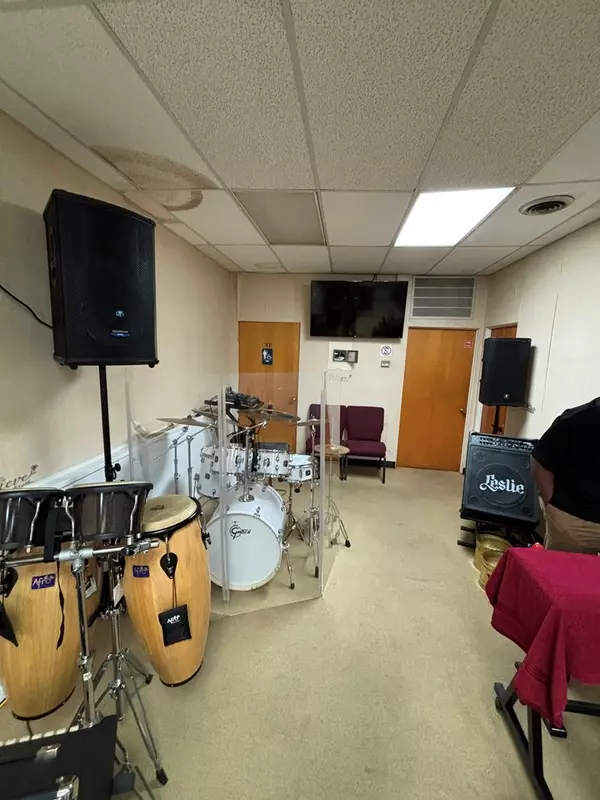 Valdosta, GA 31601,121 W Central Avenue