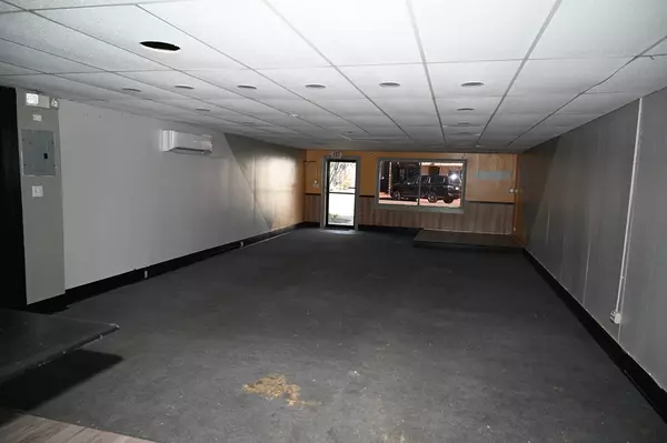 Adel, GA 31620,112 Hutchinson Ave