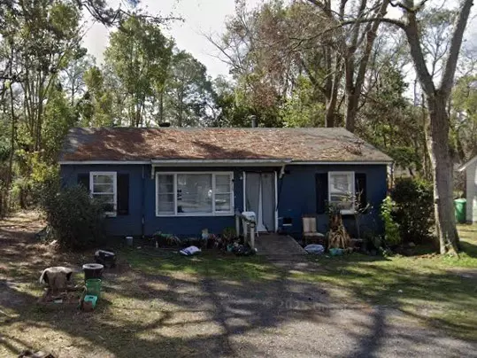 Valdosta, GA 31602,* E Brookwood Place #4