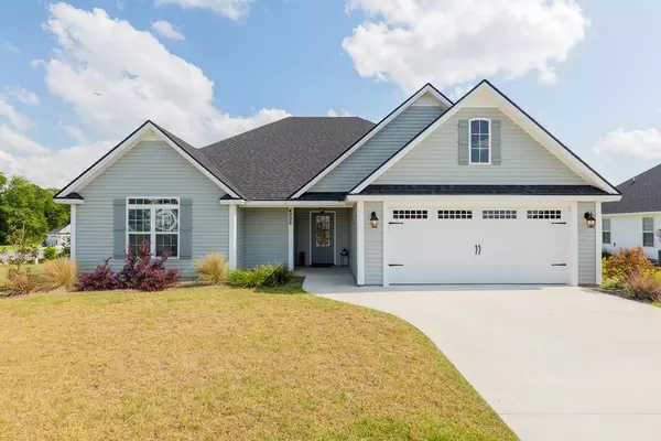 4005 LANDINGS CIR,  Hahira,  GA 31632