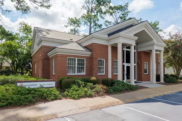 3006 N Patterson, Valdosta, GA 31602