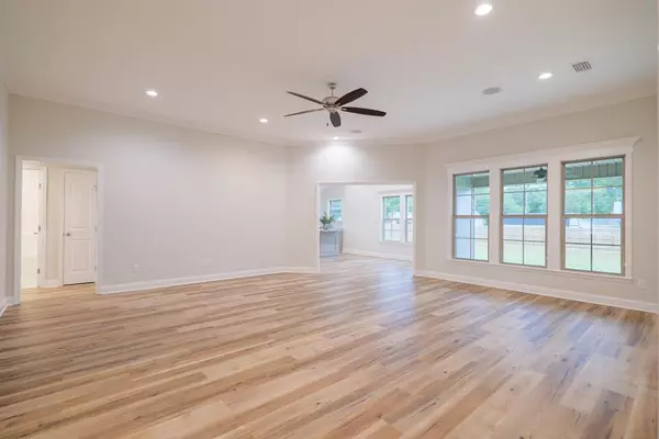 Hahira, GA 31632,601 Katherine Lane