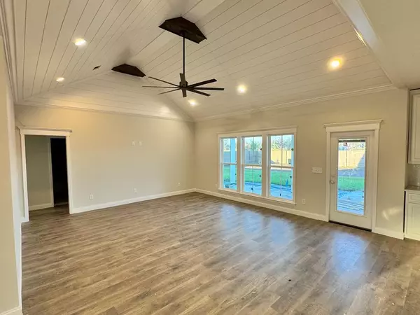 Lake Park, GA 31636,801 Long Pond Road