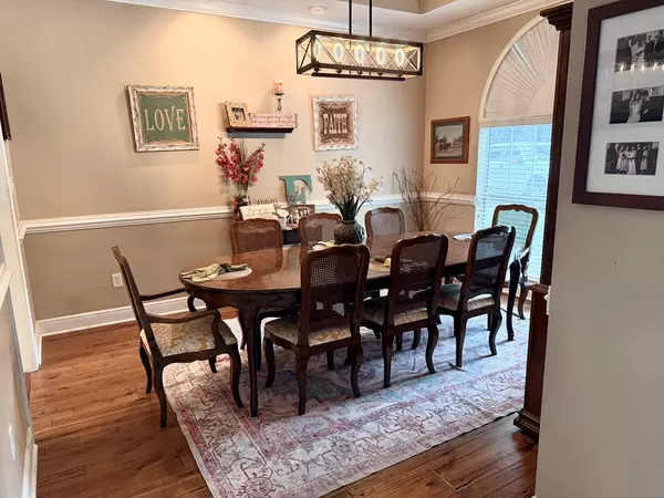 Hahira, GA 31632,8349 Coffee Road