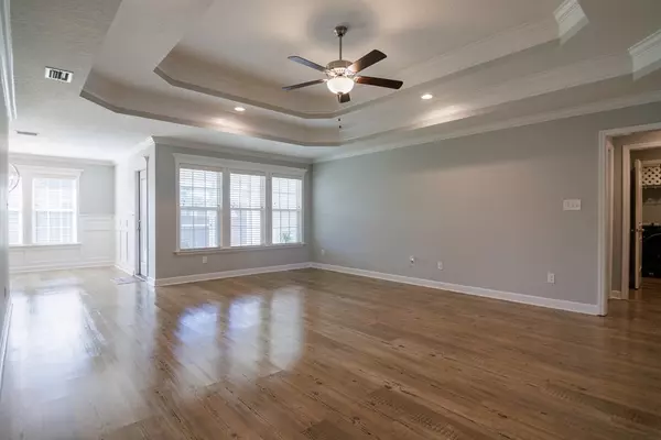 Hahira, GA 31632,3800 CUTSHAW TRL