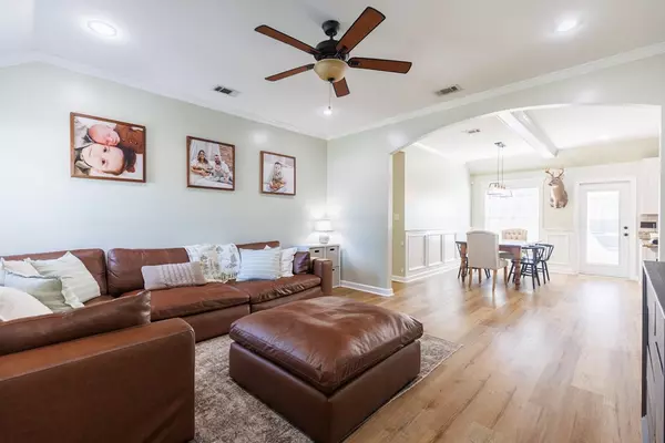 Hahira, GA 31632,901 Sugarberry