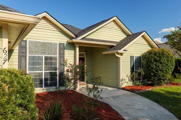 Hahira, GA 31632,627 STAGECOACH TRL