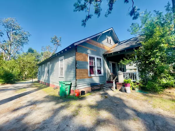 Valdosta, GA 31601,528 N Troup St