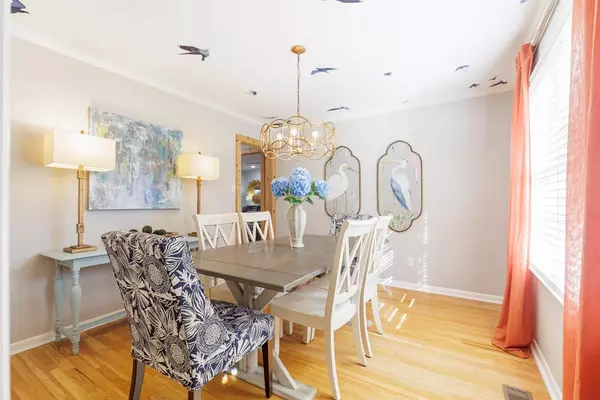 Valdosta, GA 31605,100 Starmount Dr.