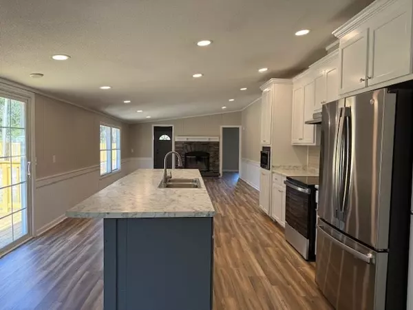 Valdosta, GA 31601,5213 Second Drive