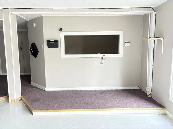 Valdosta, GA 31601,320 N St. Augustine Rd.