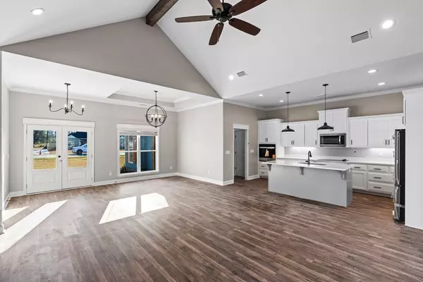 Naylor, GA 31641,6441 Lake Alapaha Blvd