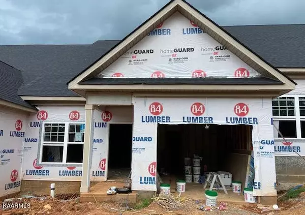 Lenoir City, TN 37772,492 Jacksonian WAY