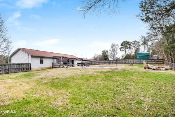 Lenoir City, TN 37772,109 Mapletree LN