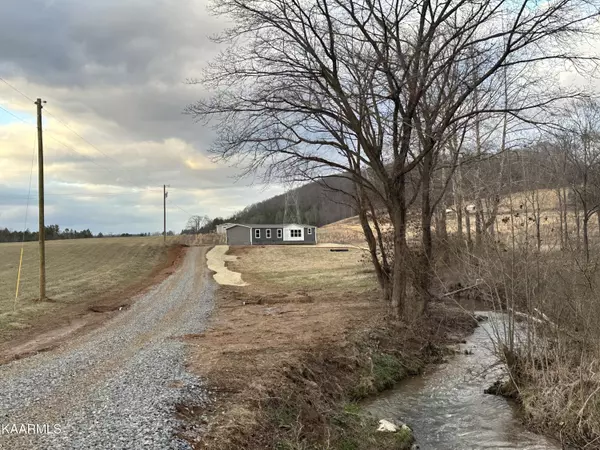 Philadelphia, TN 37846,13998 Blue Springs Rd