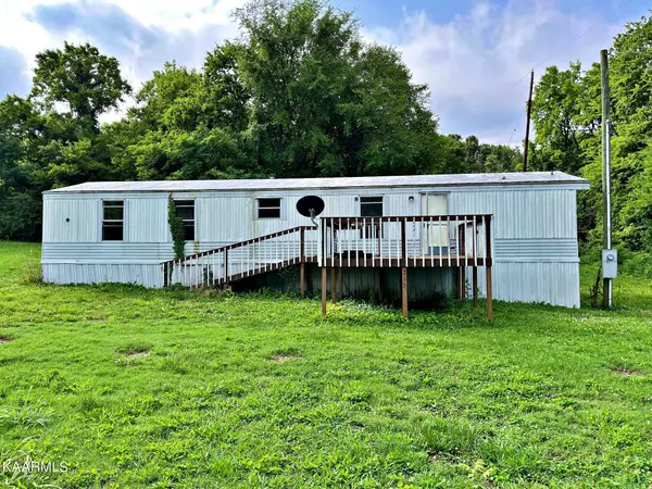 215 Pettit Street, Vonore, TN 37885