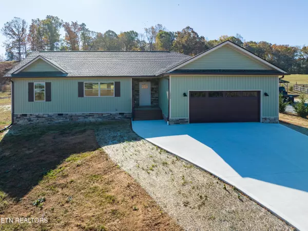 1322 Marble Hill Rd, Friendsville, TN 37737
