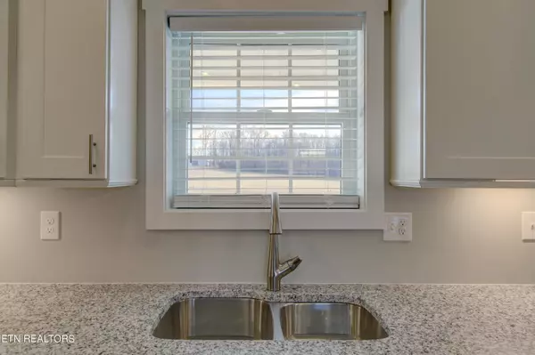 New Market, TN 37820,707 W Old Andrew Johnson Hwy